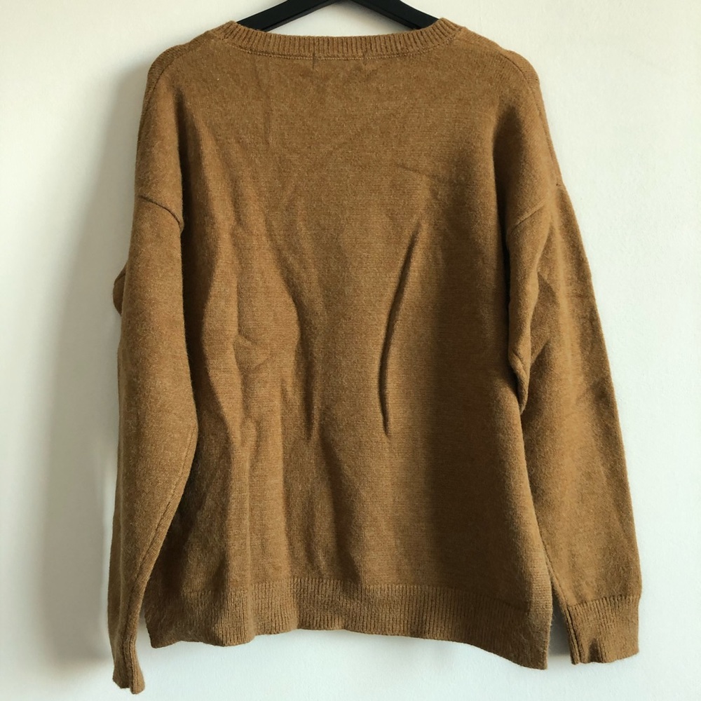Star Cashmere Wool Blended Sweater - Picture 6 of 9